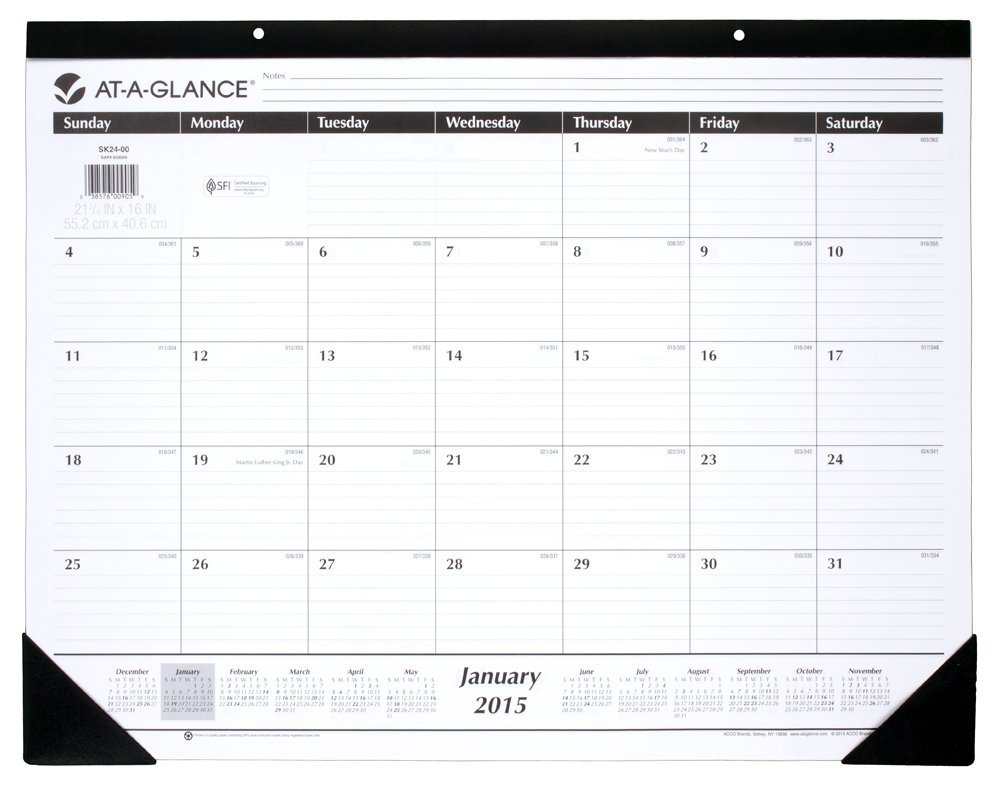 AT-A-GLANCE Monthly Desk Calendar 2015